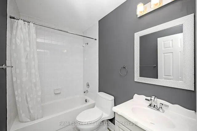 Additional image 22 of 2141 Country Club Dr Unit 7