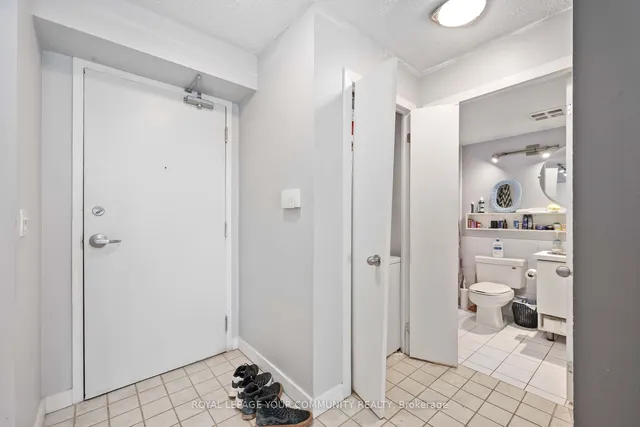 Additional image 17 of 255 Richmond St Unit 1010