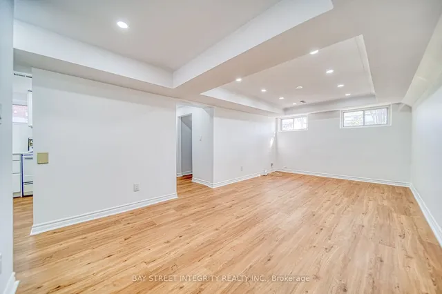 Additional image 25 of 12 Martini Dr