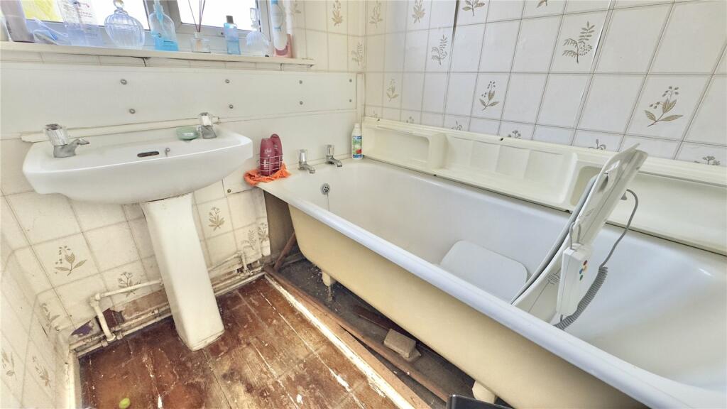 Additional image 15 of Ennisdale Drive, Newton, Wirral, CH48