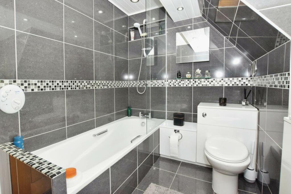 Additional image 30 of Dibbinview Grove, Spital