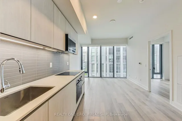 Additional image 7 of 8 Cumberland St Unit 701