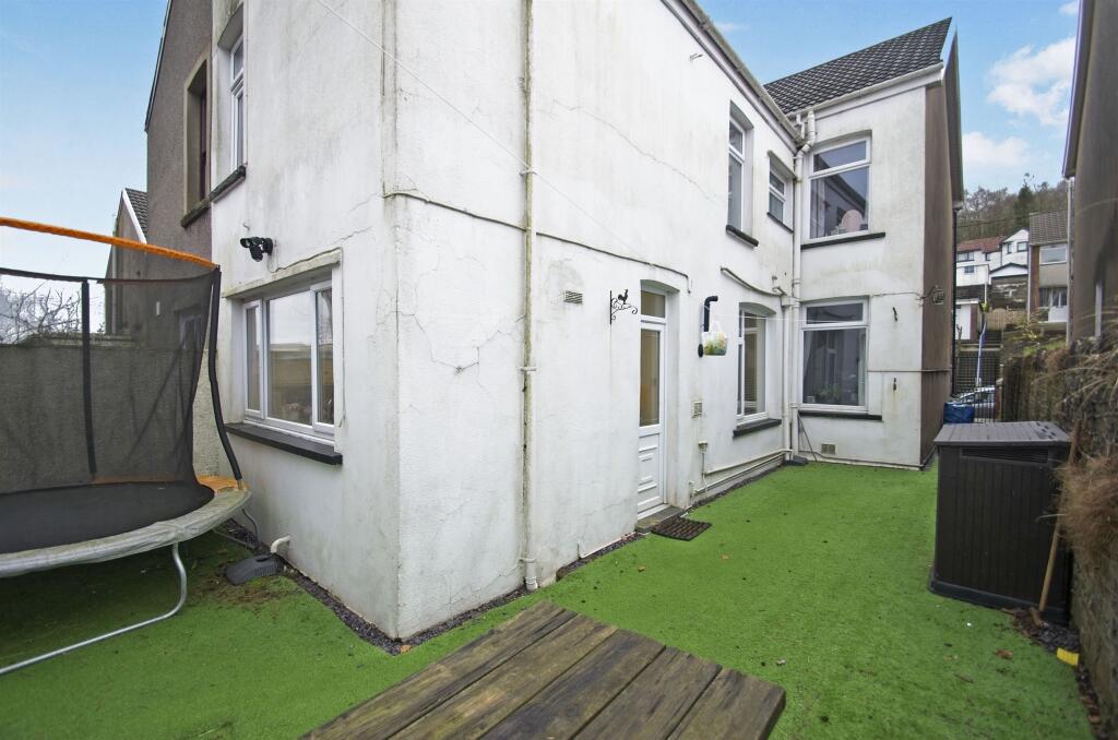 Additional image 14 of Neath Road, Maesteg