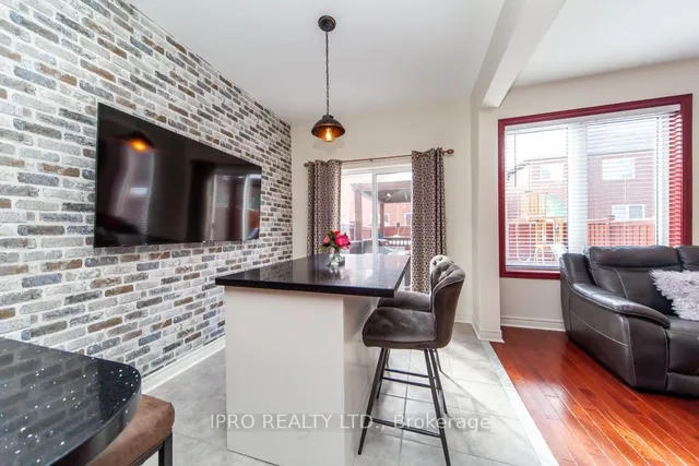 Additional image 11 of 1068 Job Cres