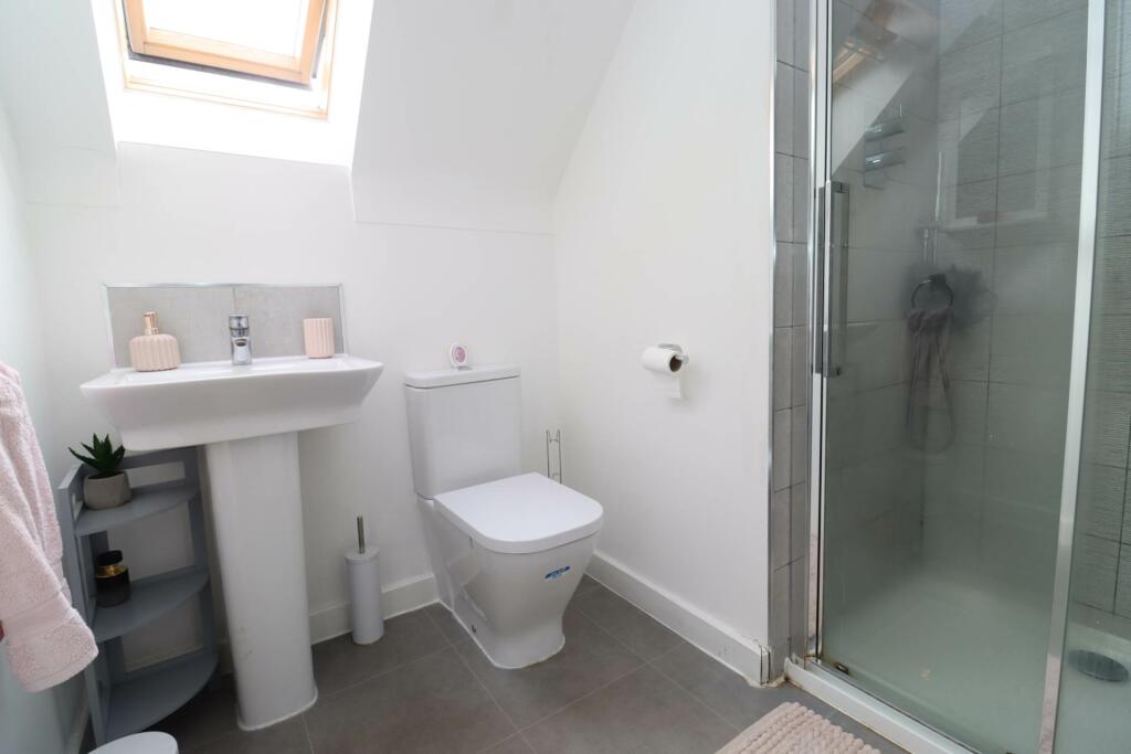 Additional image 18 of Harrison Close, Eastham