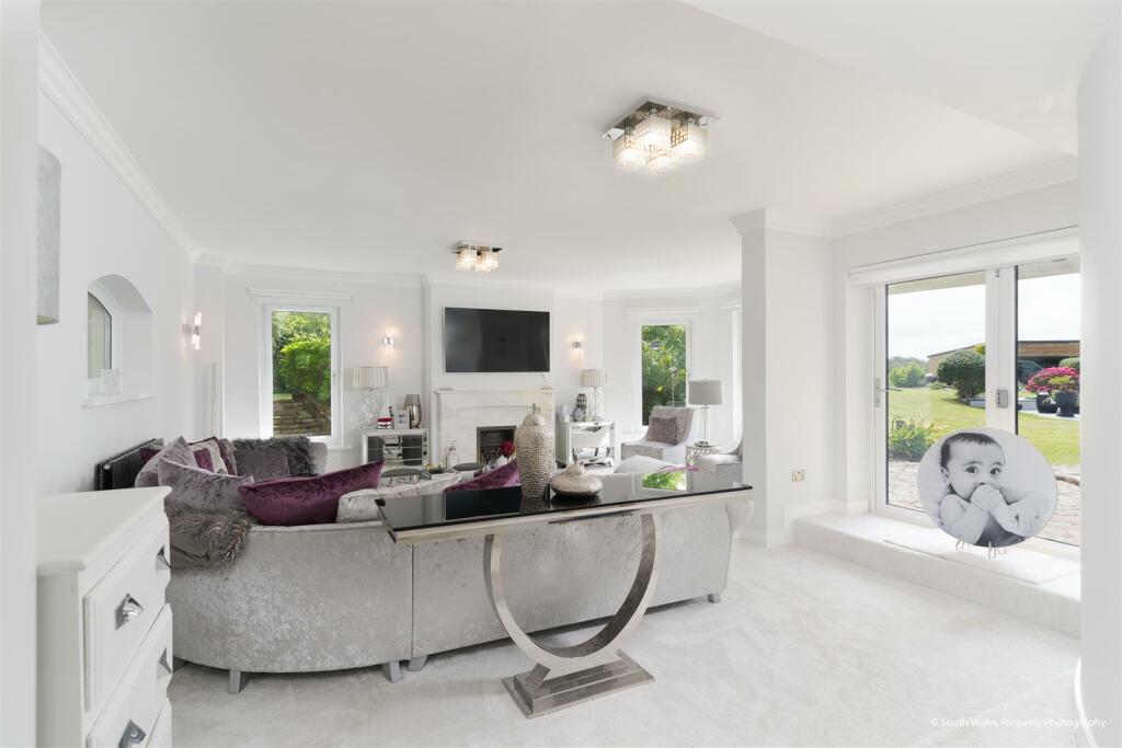 Additional image 2 of St Nicholas, Cowbridge