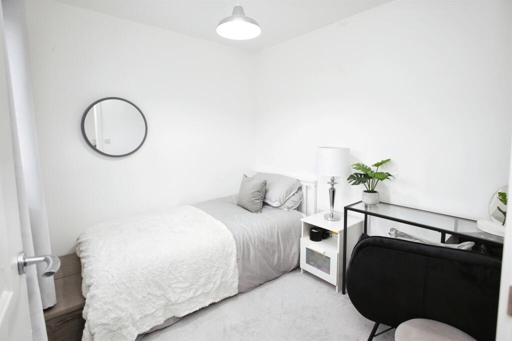 Additional image 7 of Comin Y Coed, Tonyrefail, Porth