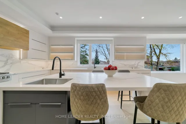 Additional image 14 of 169 Poyntz Ave