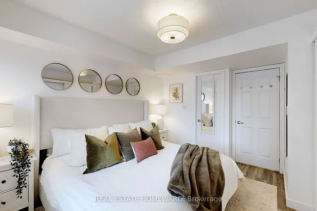 Additional image 20 of 21 Ruttan St Unit 240