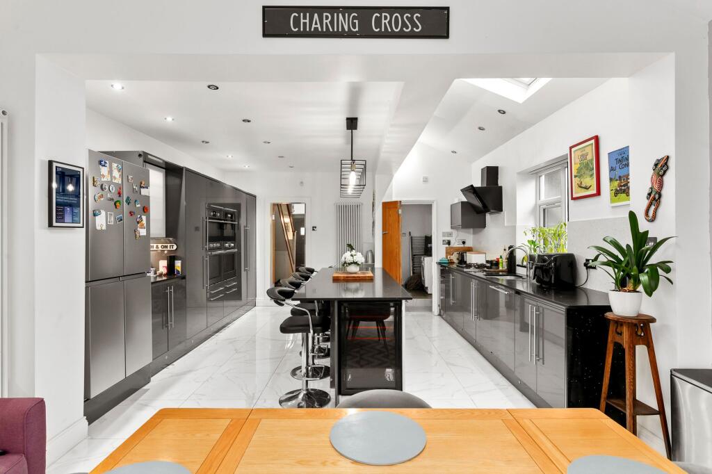 Additional image 9 of Ravenscroft Road, Beckenham, BR3