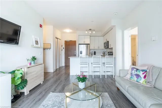 340 Plains Rd E Unit 512