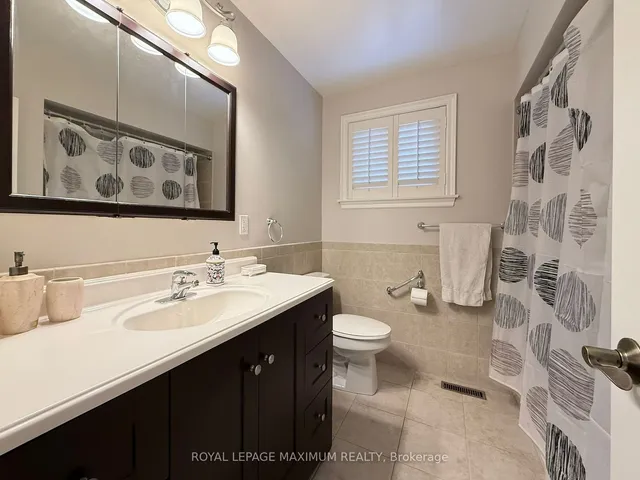 Additional image 8 of 9 Austrey Crt