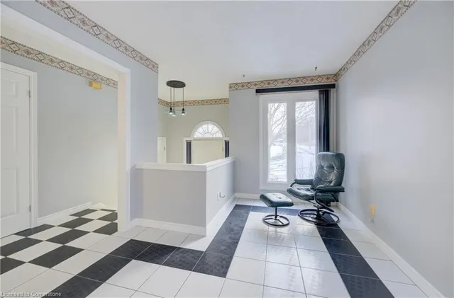 Additional image 6 of 62 Robson Cres