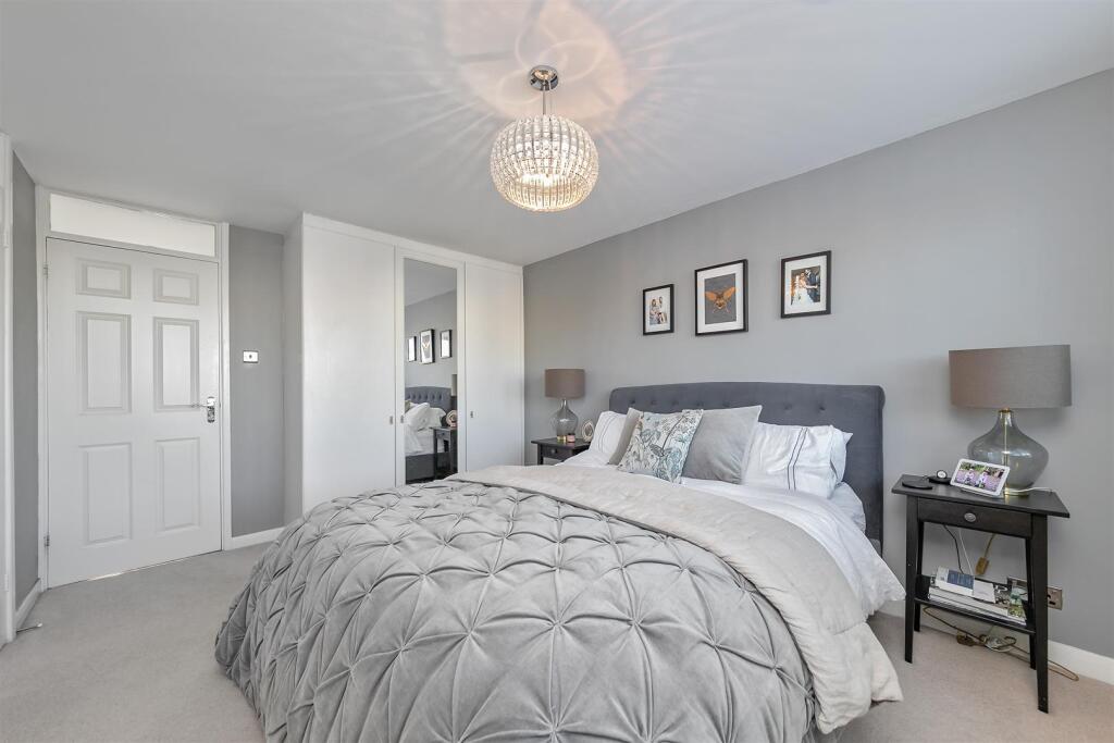 Additional image 29 of Hadrian Close, St Albans