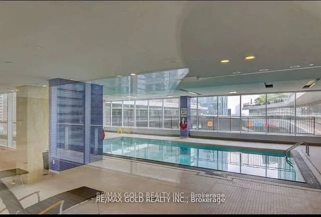 Additional image 22 of 55 Bremner Blvd Unit 2811