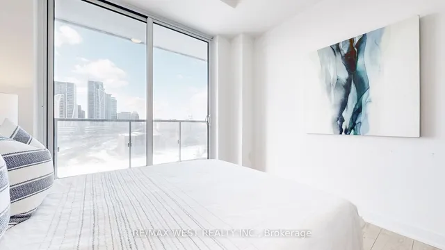 Additional image 5 of 9 Tecumseth St Unit 707