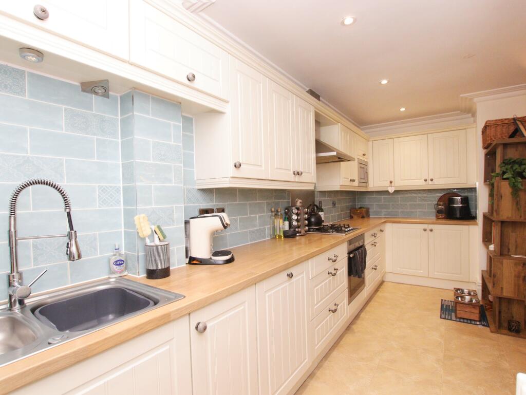 Additional image 6 of The Manor, Talygarn, Pontyclun, CF72 9WT