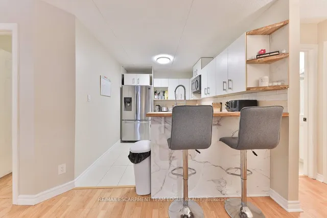 Additional image 13 of 2010 Cleaver Ave Unit 120