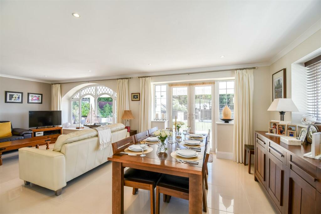 Additional image 4 of Beach Road, Swanbridge, Penarth