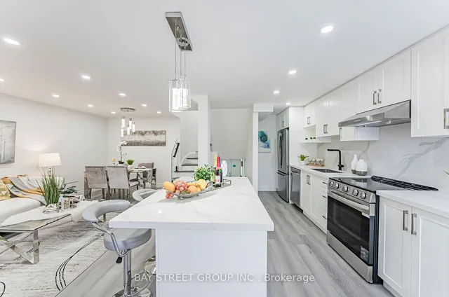 Additional image 10 of 77 Sandyhook Sq