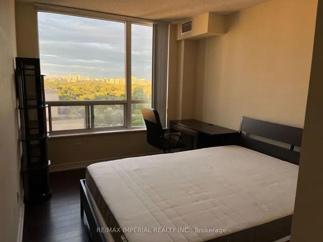 Additional image 14 of 18 Parkview Ave Unit 2506