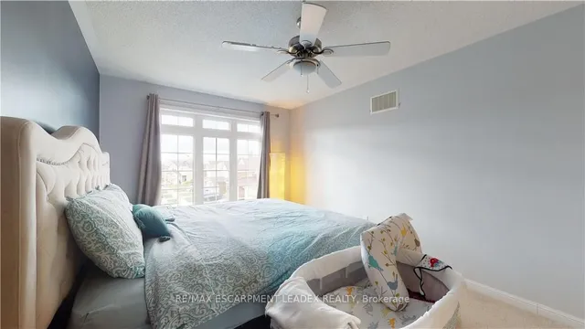 Additional image 20 of 23 EMICK Dr