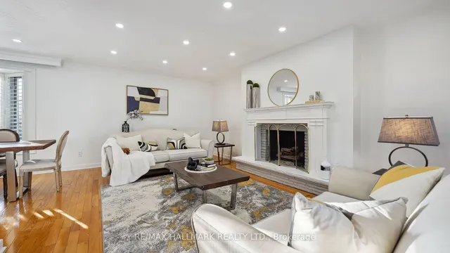 Additional image 4 of 73 Regency Sq