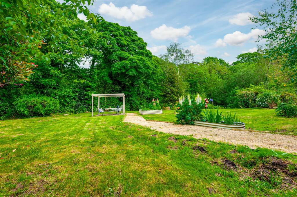 Additional image 29 of Thornton Common Road, Thornton Hough, Wirral