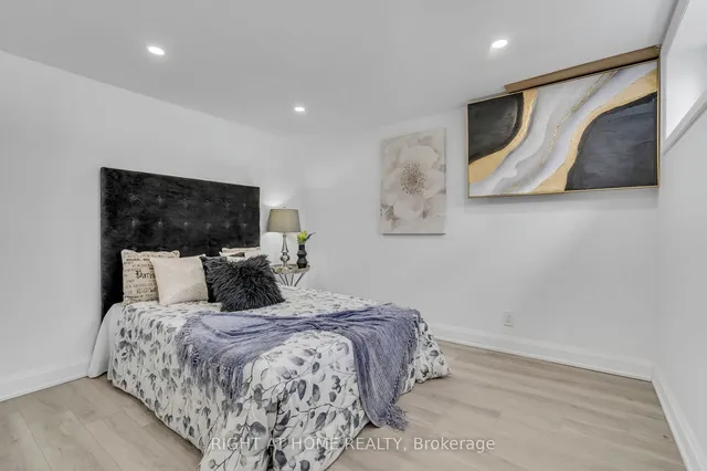 Additional image 35 of 26 Mcmillan Ave