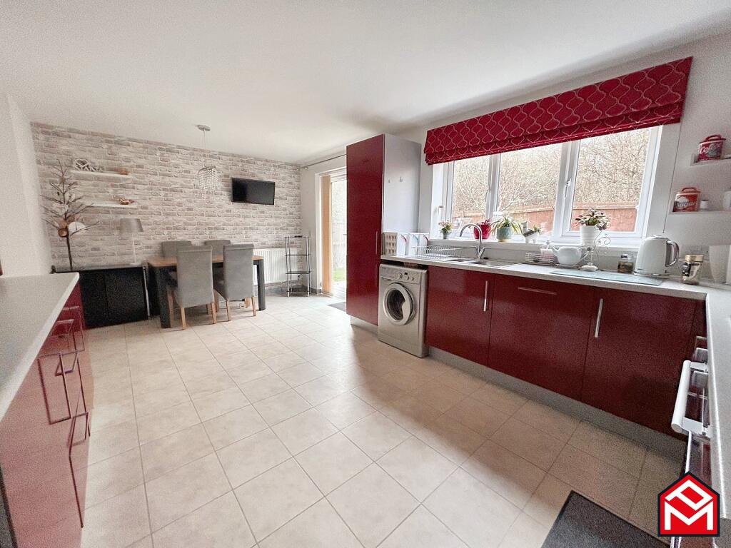 Additional image 4 of Wood Green, Bridgend, Bridgend County. CF31 4AT