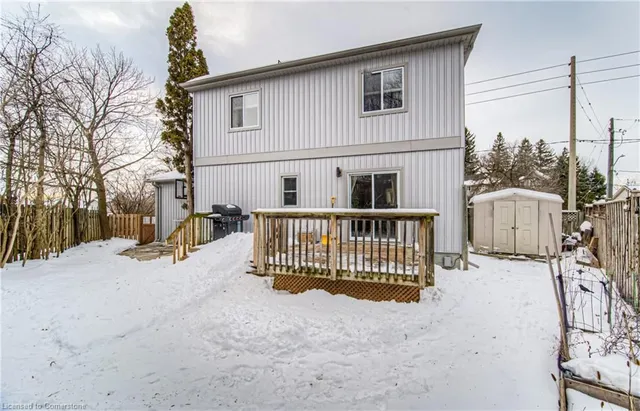 Additional image 44 of 82 Woolwich St