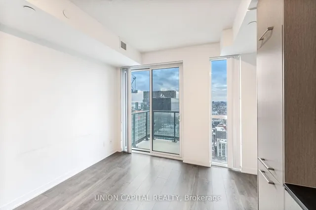 Additional image 11 of 87 Peter St Unit 3703