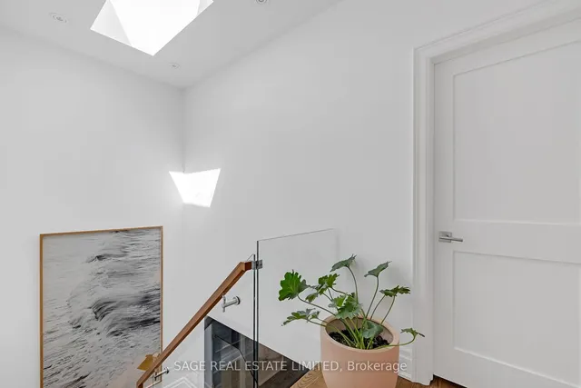 Additional image 14 of 152 Rhodes Ave