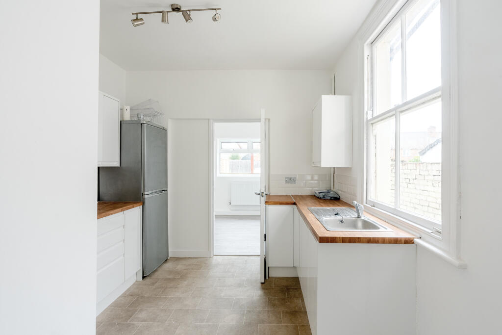 Additional image 8 of Garden Flat, Toronto Road, Bristol
