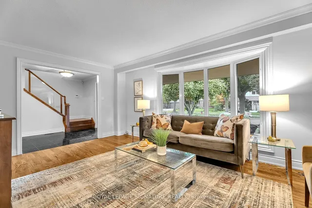 Additional image 8 of 23 Rustywood Dr