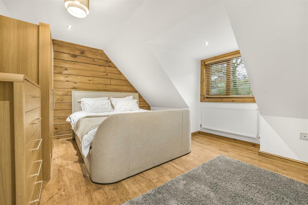 Additional image 9 of Oakmead Road, Meirios Valley