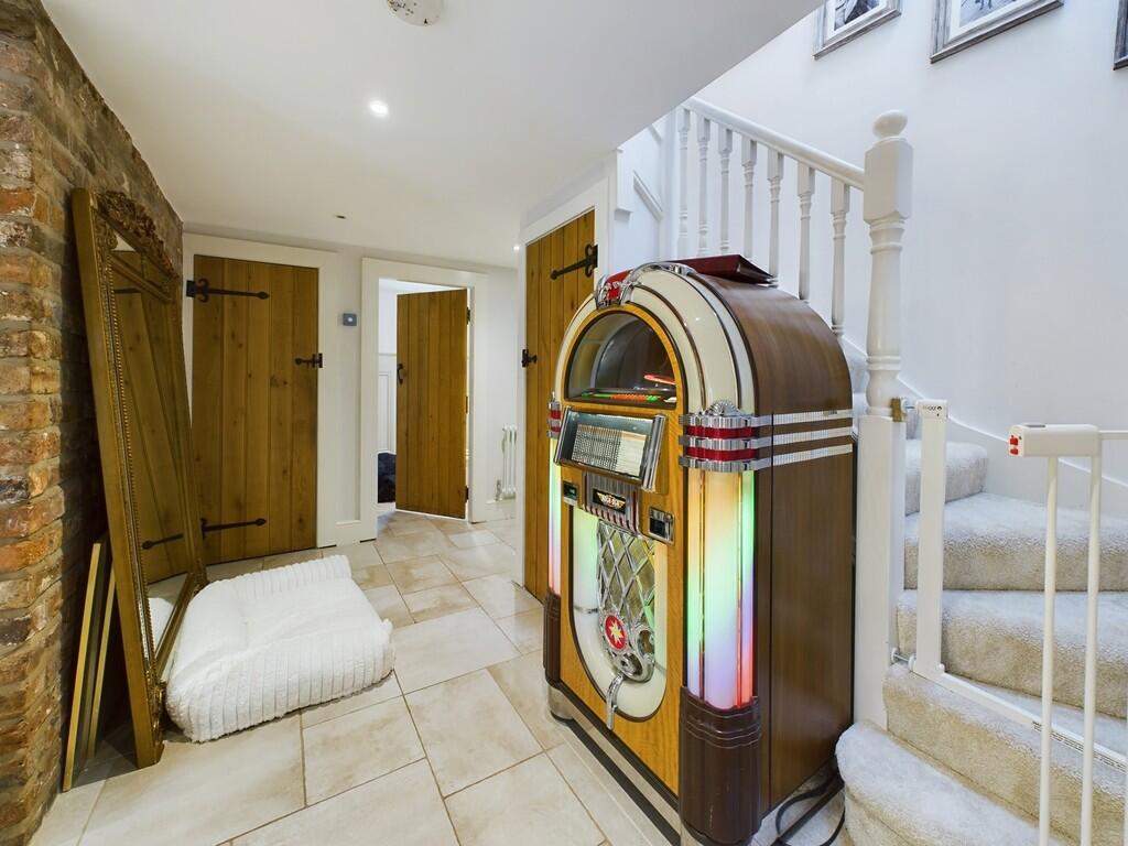 Additional image 21 of The Hawthornes, Wimbolds Trafford