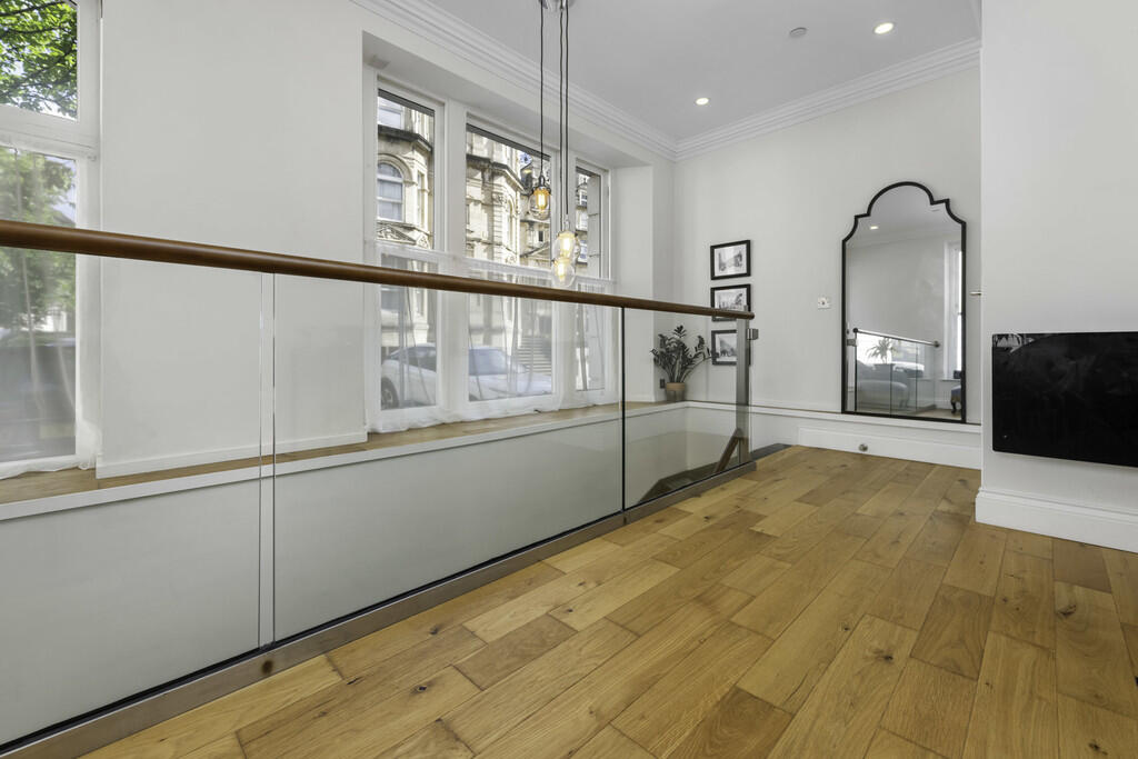 Additional image 4 of Marine House, Mount Stuart Square