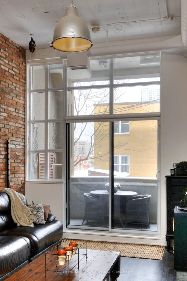 Additional image 27 of 112 Benton St Unit 224