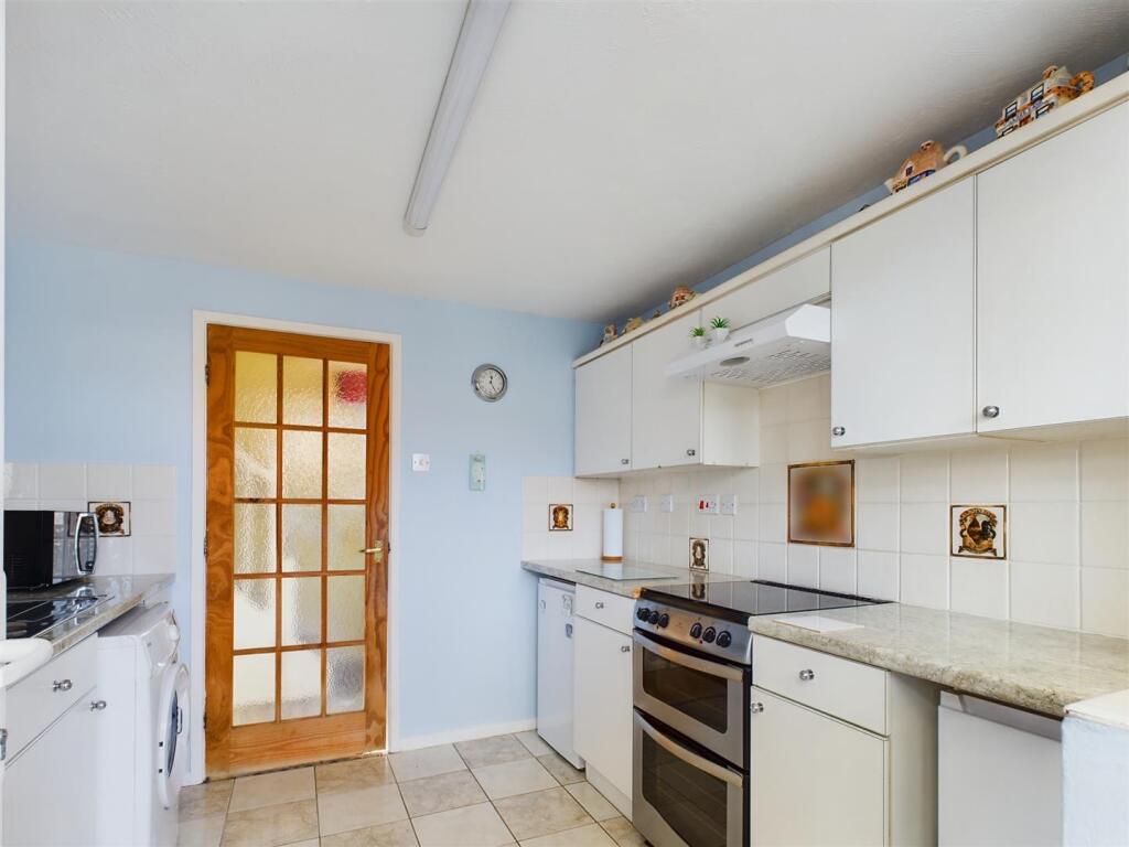 Additional image 8 of Acacia Avenue, Newton