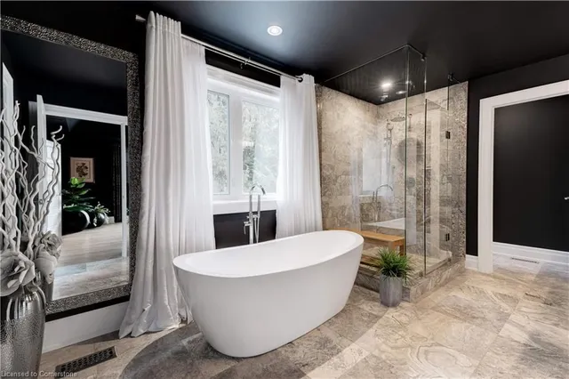 Additional image 30 of 161 Fruitland Ave