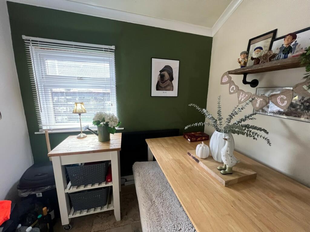 Additional image 6 of Station Terrace Treherbert - Treorchy