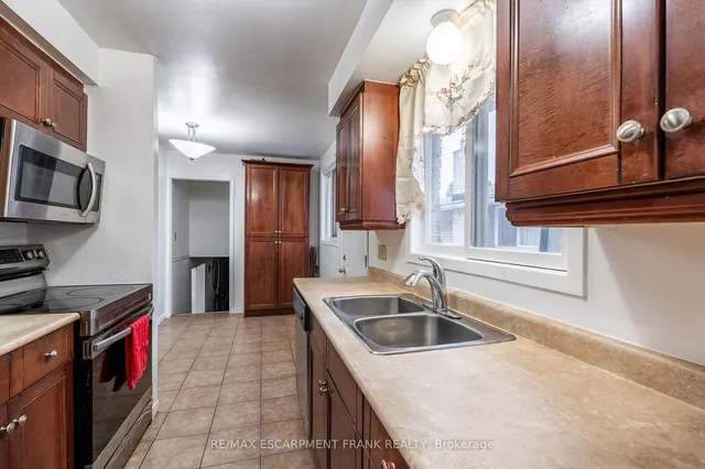 Additional image 13 of 97 Guildwood Dr