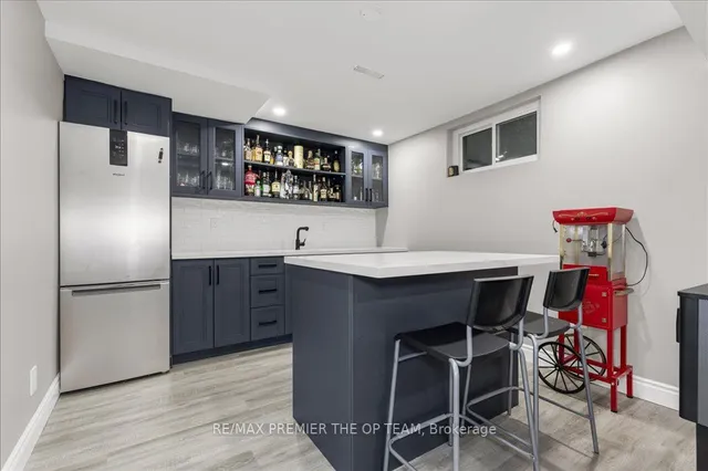 Additional image 33 of 27 Elmira Dr