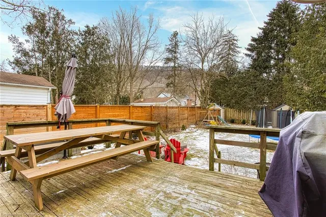 Additional image 27 of 279 Park St