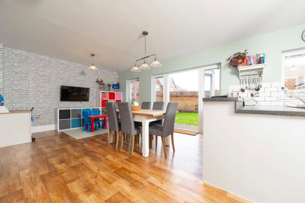 Additional image 12 of Upland Drive, Trelewis, Treharris