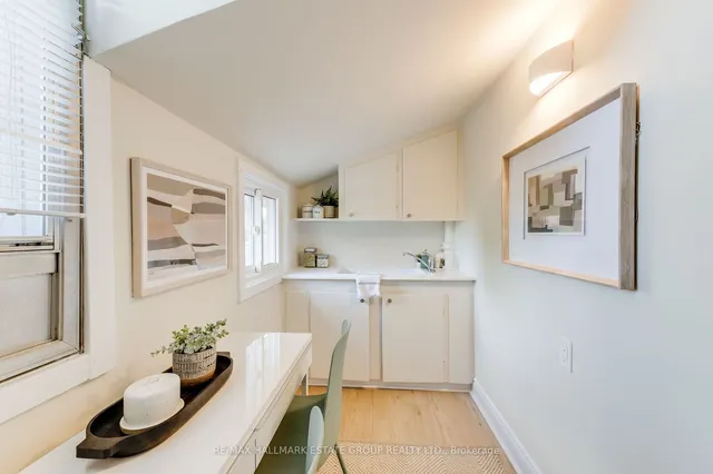 Additional image 27 of 61 Westmount Ave