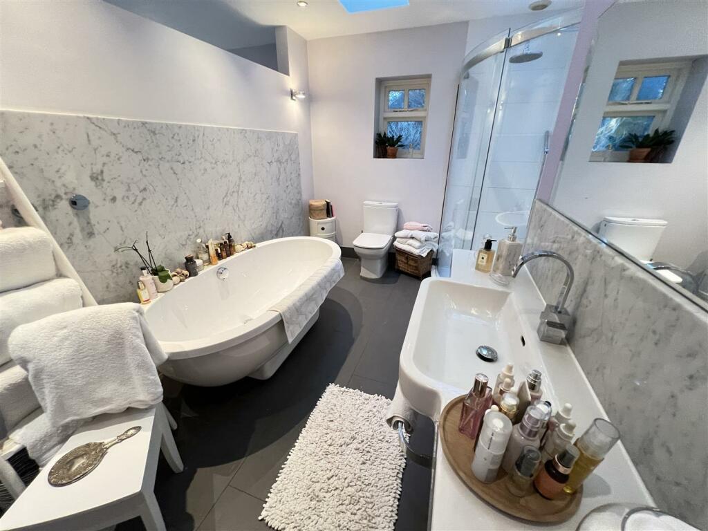 Additional image 28 of Tower Road North, Heswall, Wirral