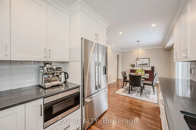 Additional image 8 of 705 Robertson Cres