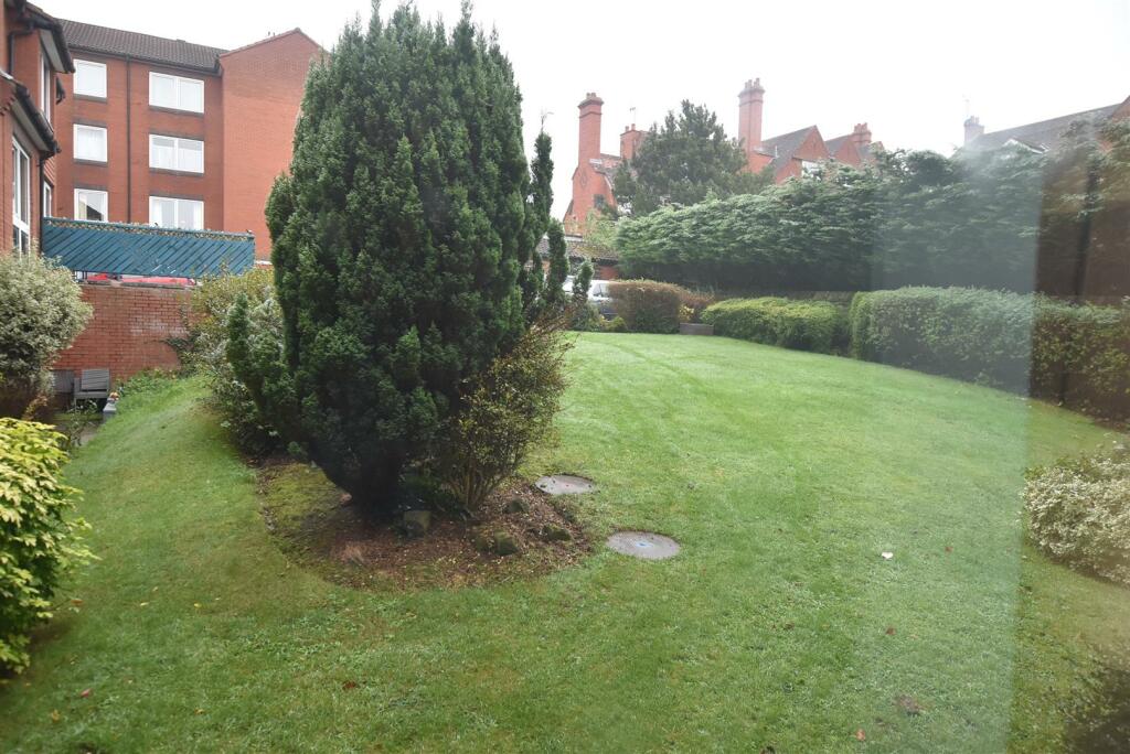 Additional image 12 of 1 Bidston Road, Prenton